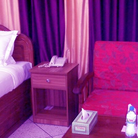 Hotel The Dhaka Today ภายนอก รูปภาพ